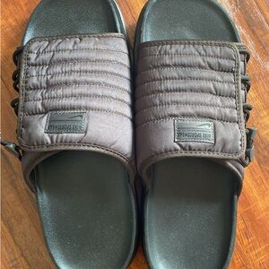 Nike Men's black Slide Sandals